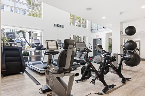 Fitness Center 5550 Wilshire at Miracle Mile