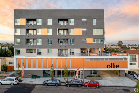 the building in which the apartment is located