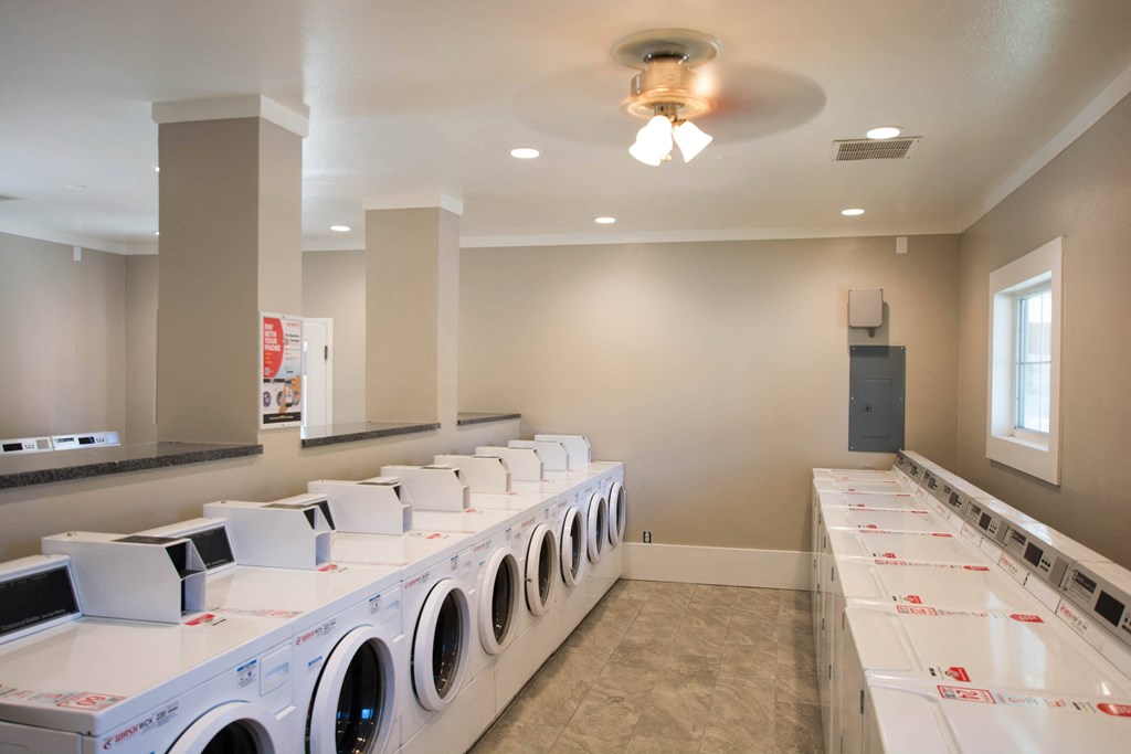 Timber Creek- Laundry Room