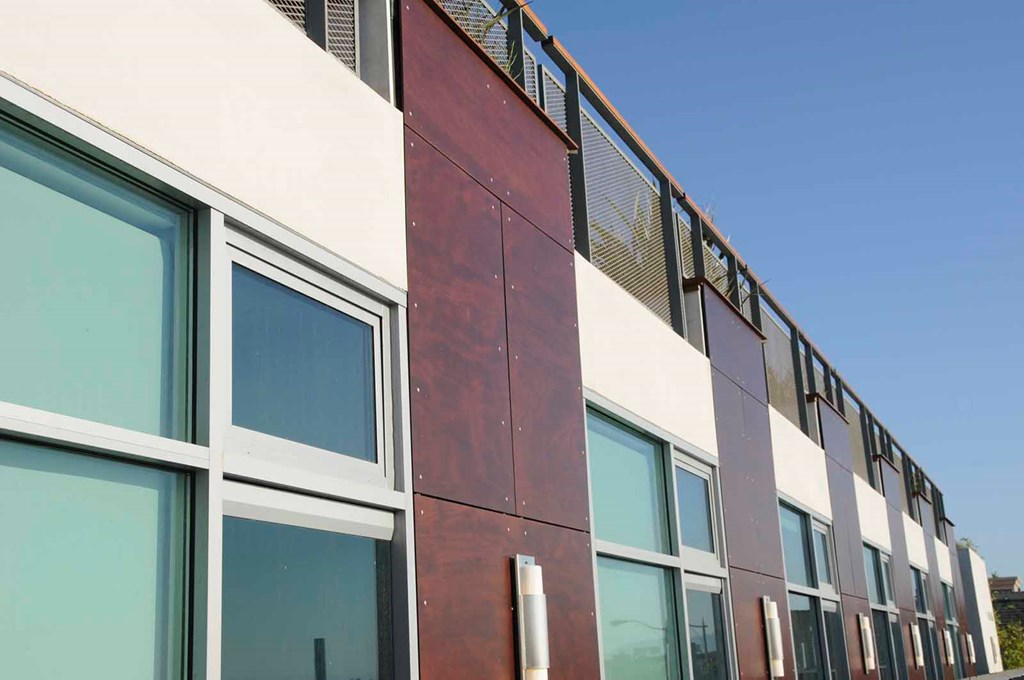 Large windows and natural lighting