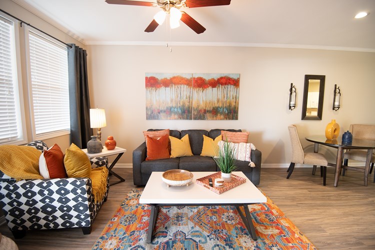 Temecula Ridge is a similar property to Vista Promenade Apartments located in Temecula