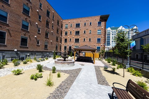 118 West Street Studio Apartment for Rent