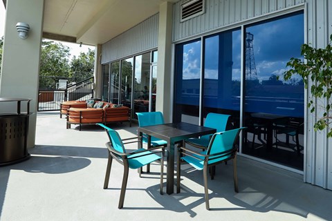 230 West Alabama Grill