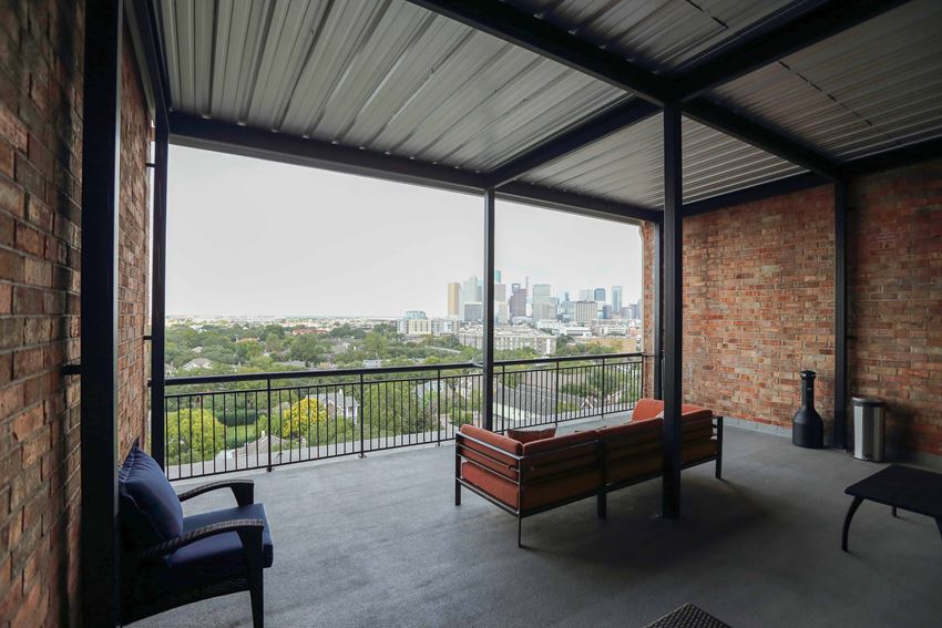 230 West Alabama Rooftop Patio 230 West Alabama Rooftop Patio - Photo Gallery