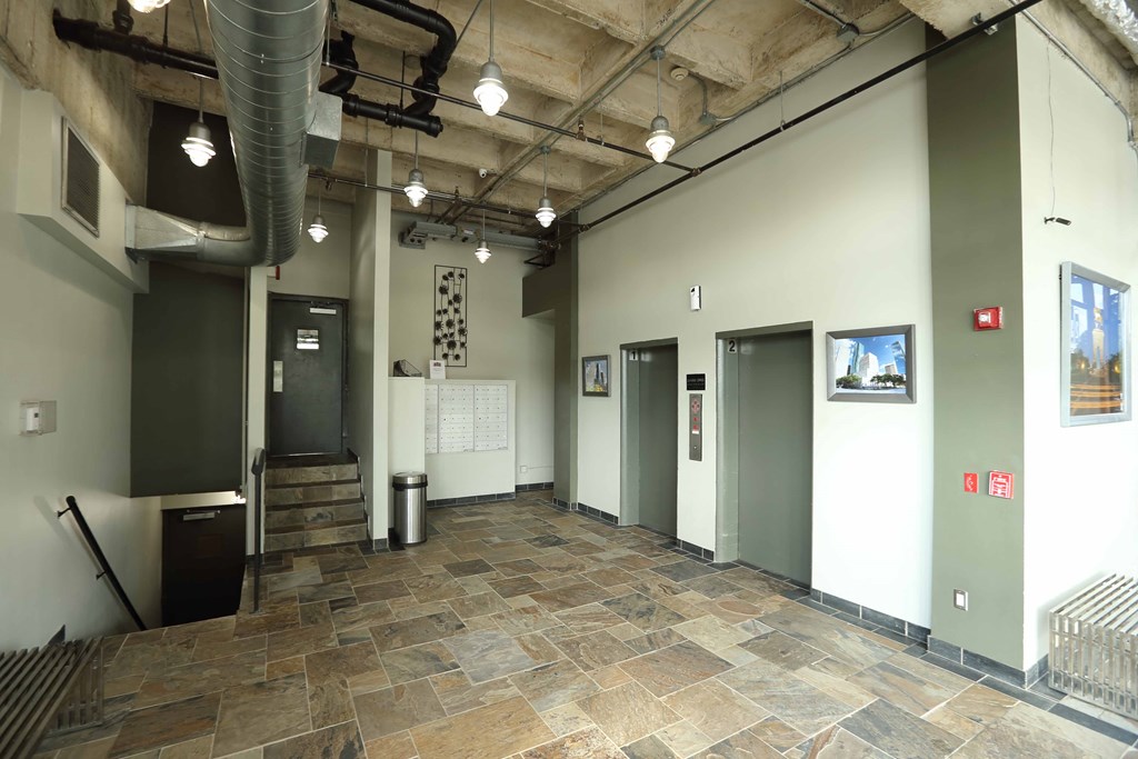 230 West Alabama Lobby