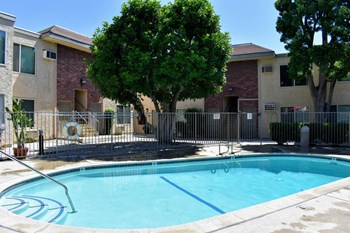 8530 Independence Ave. Studio-3 Beds Apartment for Rent - Photo Gallery 5