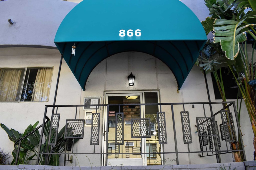 View of front of Westmount Tower