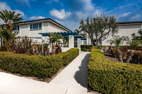 Exterior of 900 Prospect