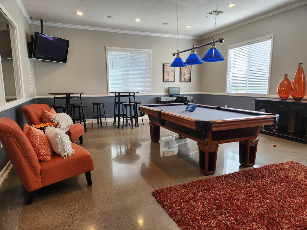 Silverado Apartment Homes