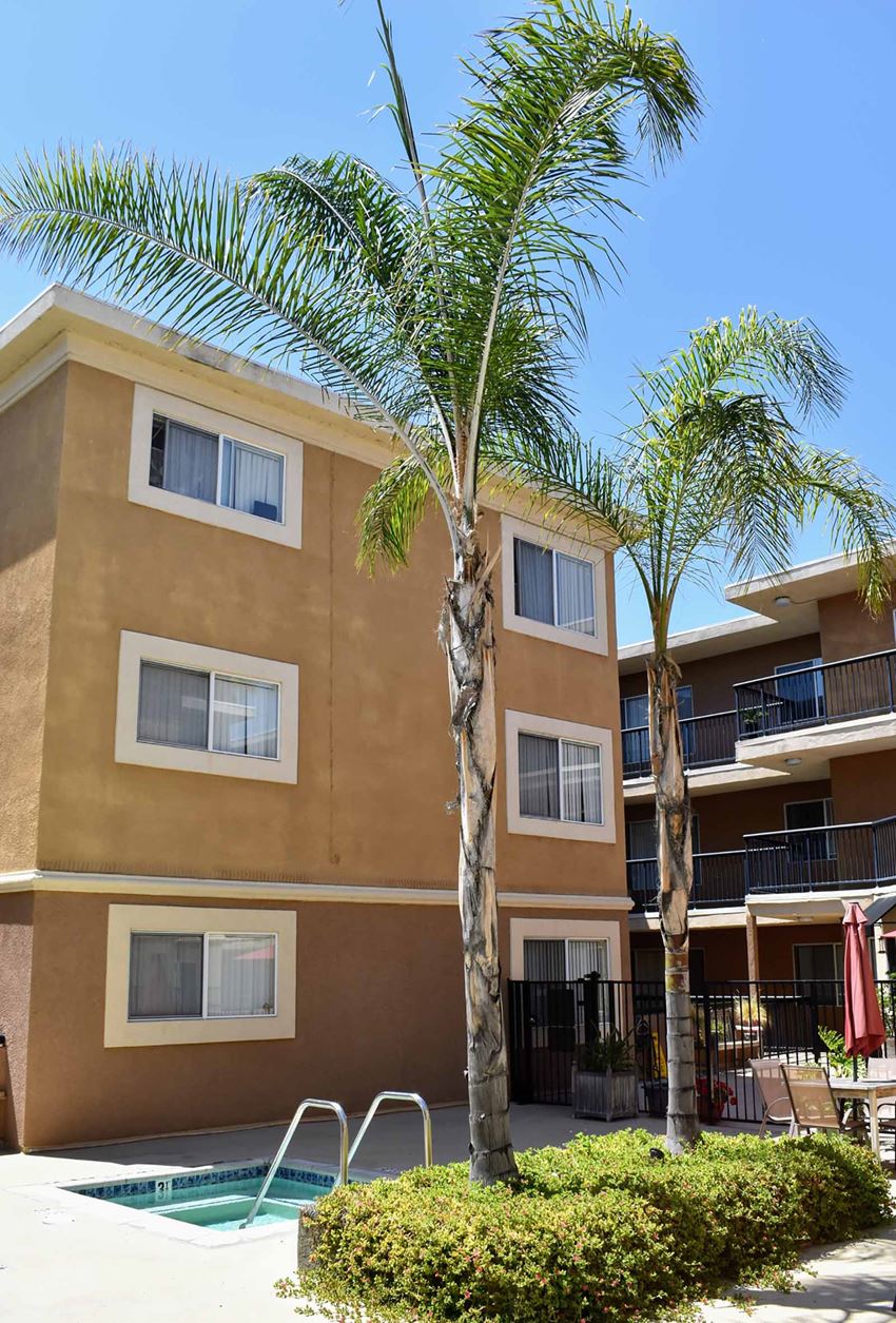 sherman oaks storage on Terraces At Madrona Apartments 5112 Sepulveda Blvd Sherman Oaks Ca Rentcafe