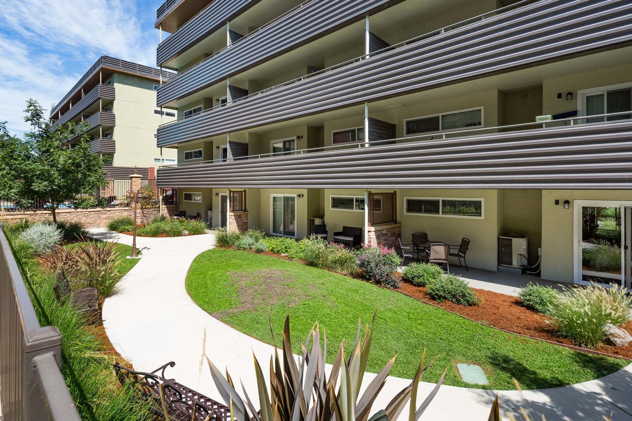 Vista Torre Apartments, 5959 Van Alstine Avenue, Carmichael, CA RentCafe