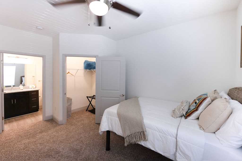 Bedroom at Midtown Sam Houston Apartments, Texas