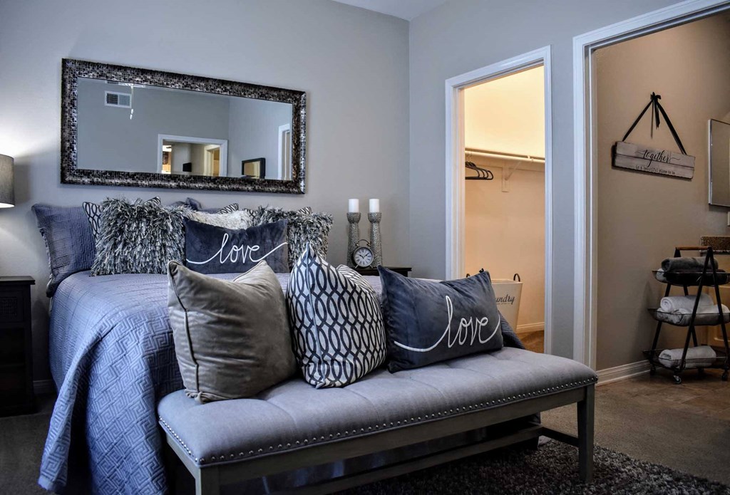 Silverado Apartment Homes