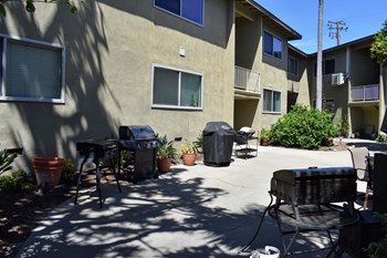 5906 South Pacific Coast Hwy Studio-3 Beds Apartment for Rent - Photo Gallery 5