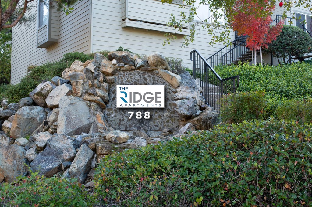 Monument of The Ridge