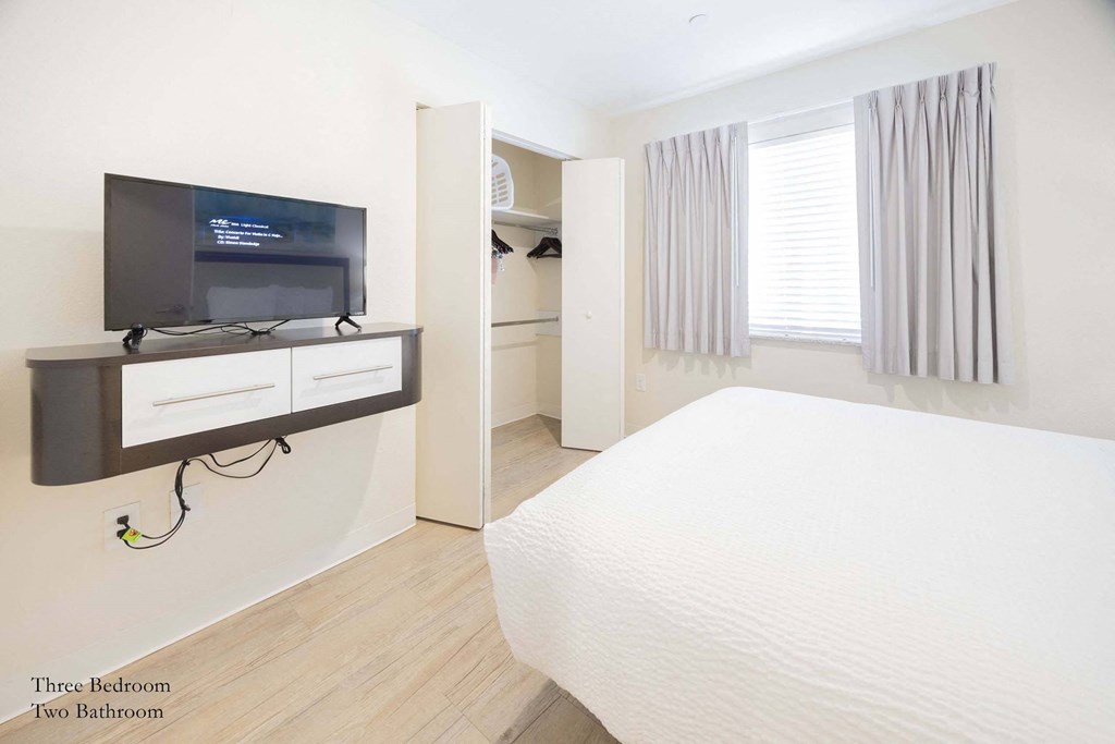 Bedroom With TV at Parks Residential - Richardson, Richardson, 75082