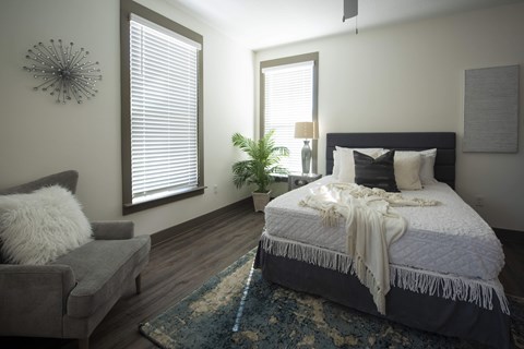 6332 Grand Blvd 1 Apartment for Rent
