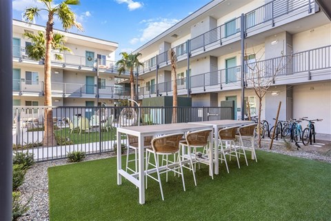 Outdoor Living Spaces at The 89 on Hayden, Scottsdale, AZ  