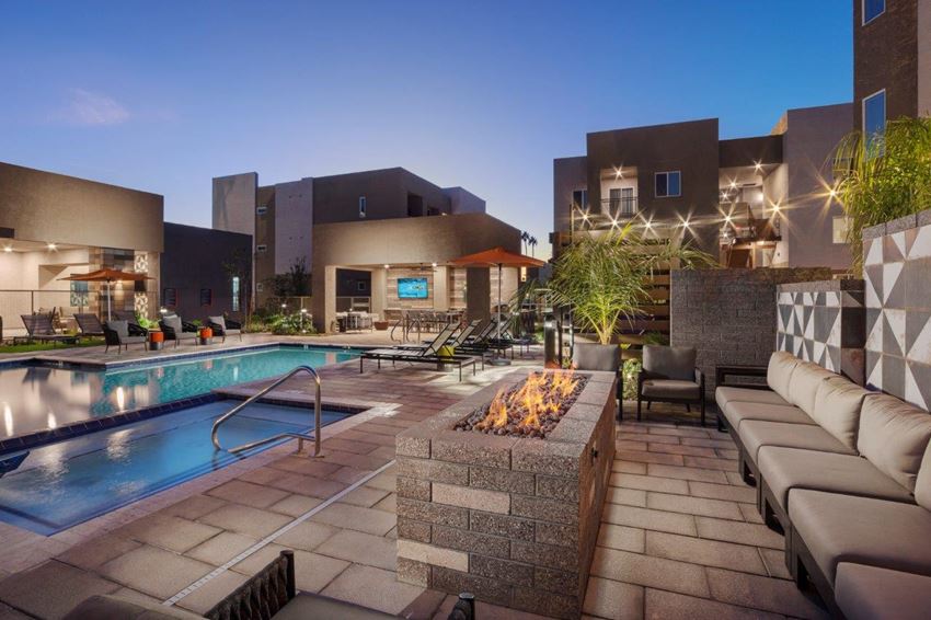 apartments with a swimming pool apartments with a swimming pool at The Landing at Fiesta Village, Arizona, 85210