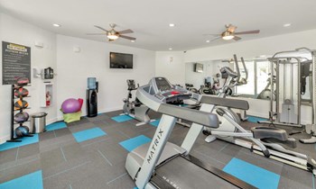 3501 E. Camelback Road 1-3 Beds Apartment, Townhouse for Rent - Photo Gallery 5