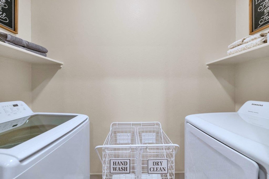 Laundry at Zaterra Luxury Apartments, Chandler, AZ, 85286