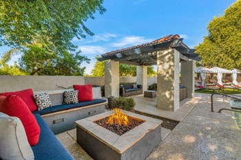 8025 E. Lincoln Drive 1-2 Beds Apartment for Rent - Photo Gallery 4