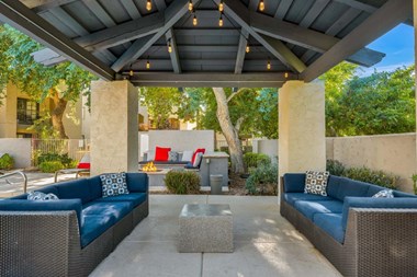 8025 E. Lincoln Drive 1-2 Beds Apartment for Rent