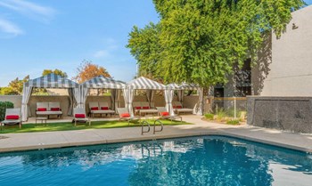 8025 E. Lincoln Drive 1-2 Beds Apartment for Rent - Photo Gallery 3