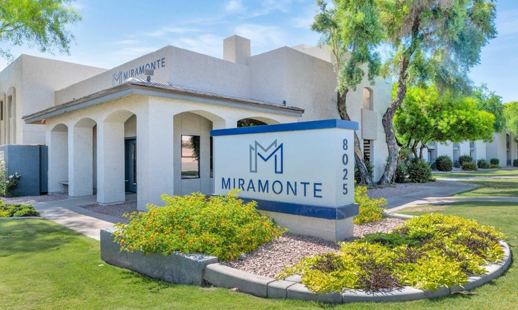 a building with a sign that says marmonte