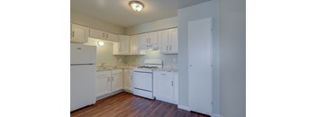 Elegant Backsplashes In Kitchen at Johnson Legacy Apartments, Milwaukee, WI, 53223