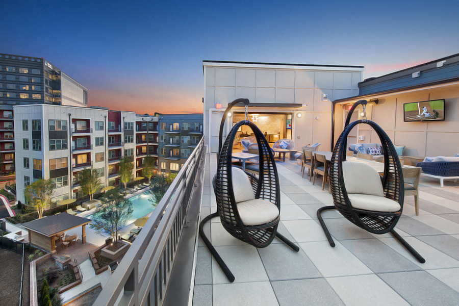 Atlanta Apartments Near Suntrust Park with Terrace Level Sky Deck with Views