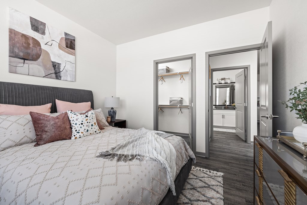 Colorado Springs Apartment Rental with Large Bedroom