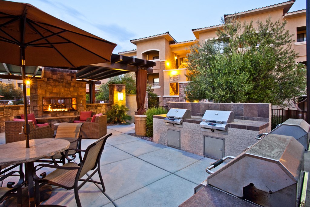 Centennial At 5th Apartments