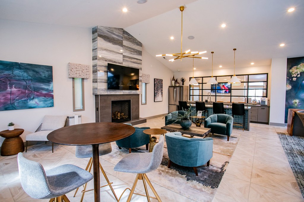 Apts for Rent in Vancouver WA with Clubhouse Lounge & Kitchen