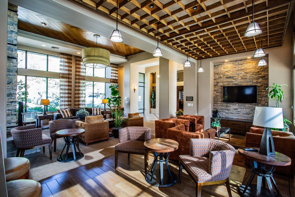 Apartments Near Catalina Foothills Unified School District with Resident Clubhouse