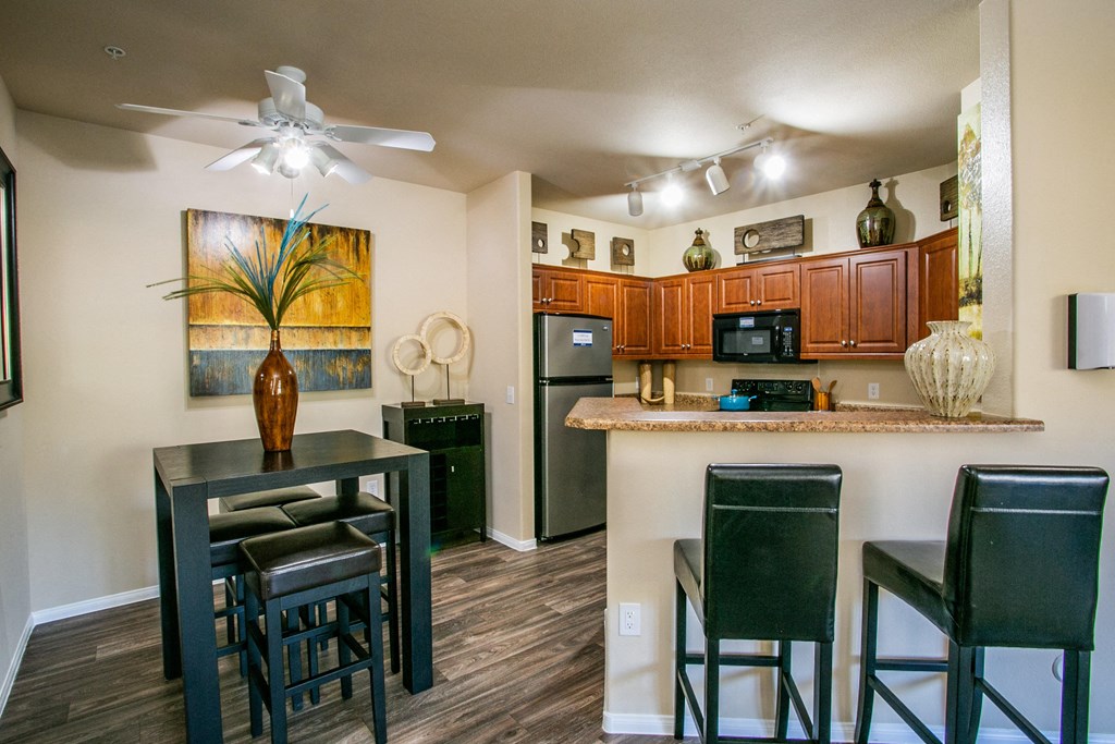 Centennial At 5th Apartments