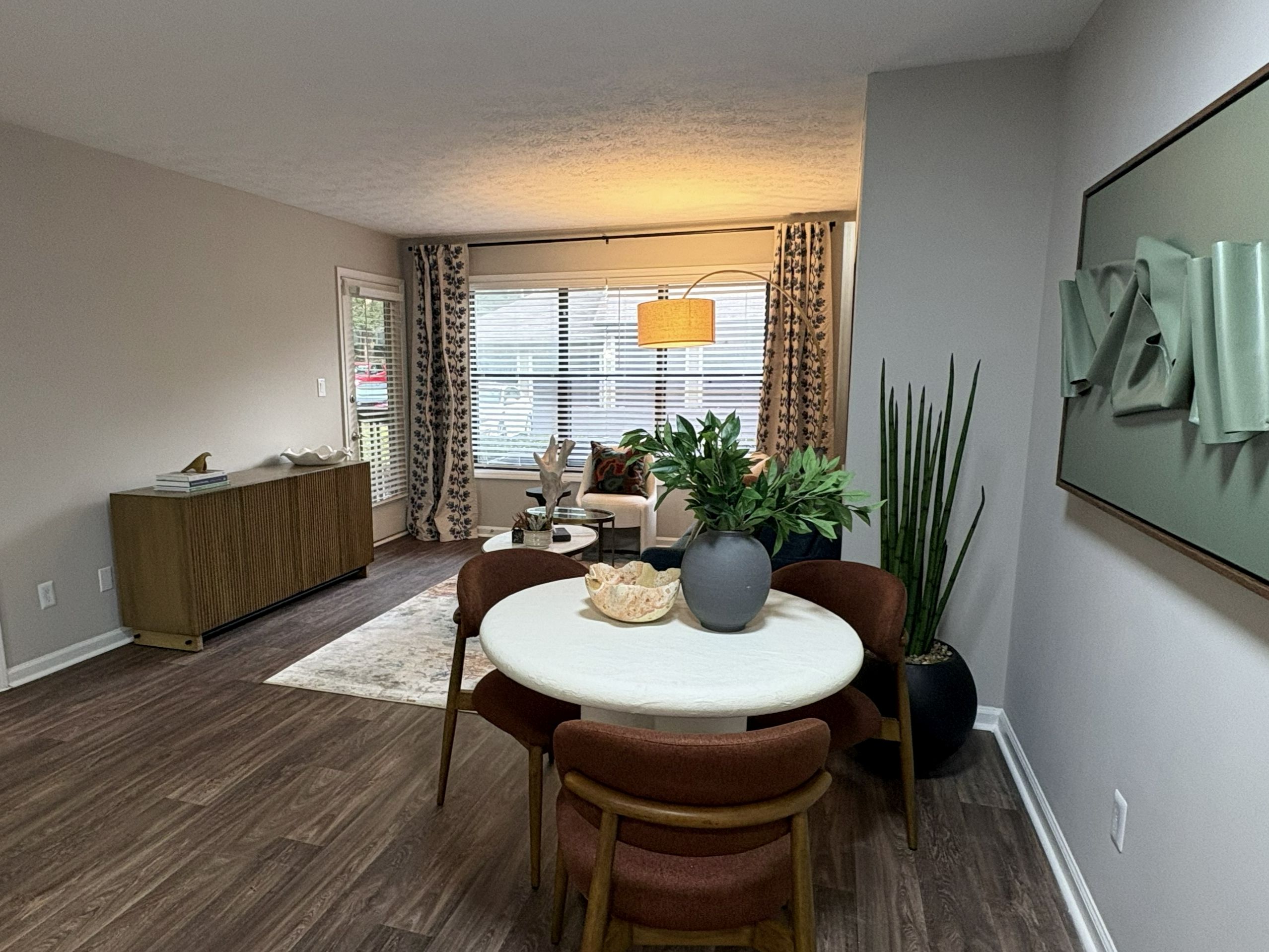 Separate Dining Area at Apartments in Dunwoody