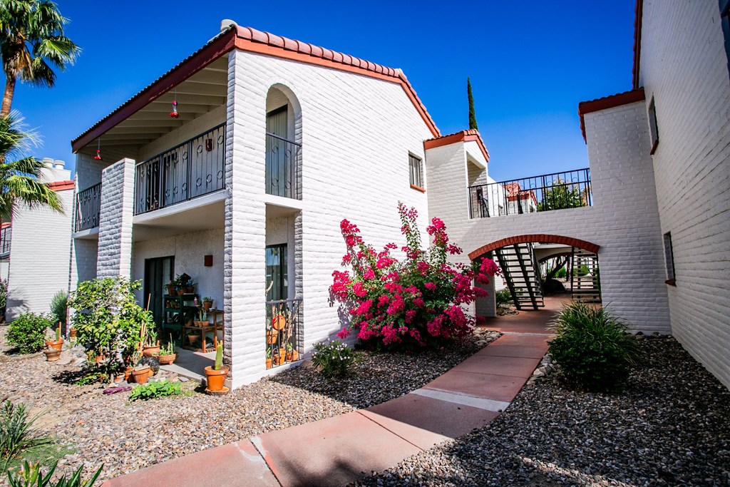 Sonoran Terraces Apartment Homes