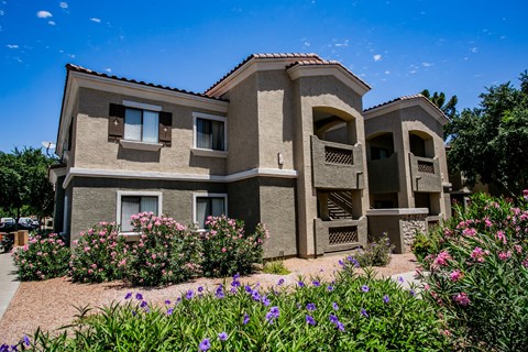 85323 Apartments with One, Two and Three Bedroom Floor Plans