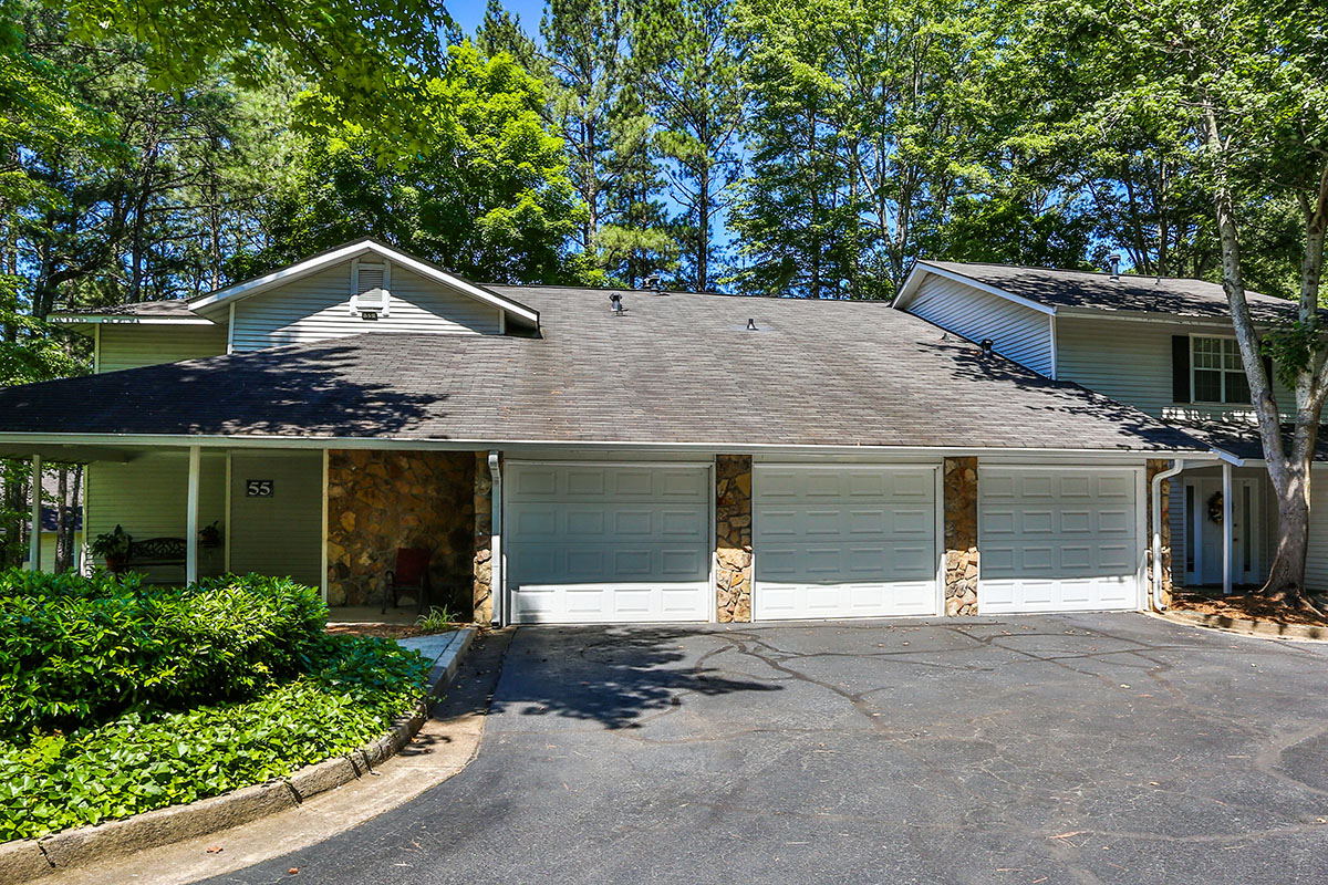 The Gardens Of East Cobb Apartments, 2850 Delk Road, Marietta, GA