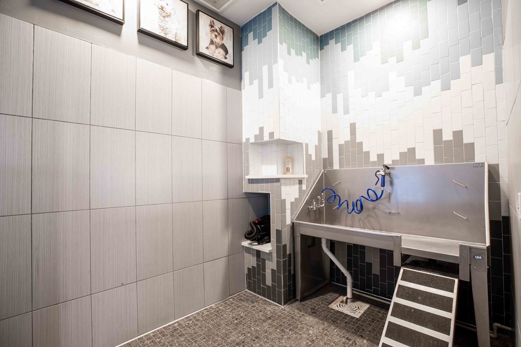 Pet Washing Station at Colorado Springs Rentals