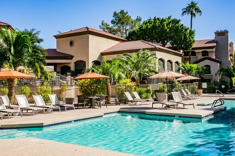 Apartments for Rent in Scottsdale 85251 with Year Round Spa/ Hot Tub