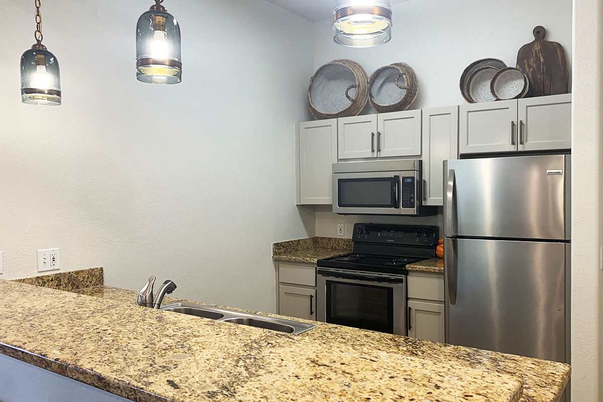 Community Kitchen at Apartments on Happy Valley Rd Arizona