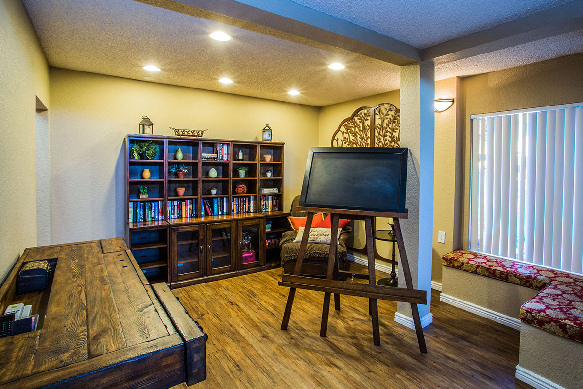 Resident Library at Rentals in Bullhead City AZ
