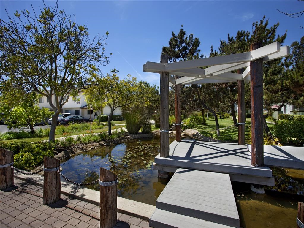 Courtyard Patio With Ample Sitting, at Pacific Oaks Apartments, Towbes, Goleta, CA