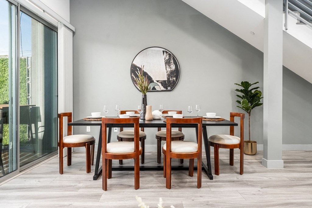 Dining Space at Lido Apartments - 4025 Grandview, California, 90066