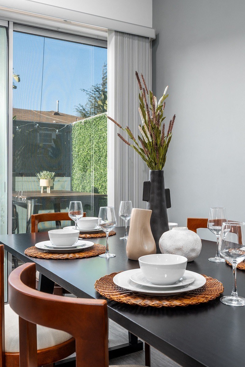 Large Dining Area at Lido Apartments - 4025 Grandview, Culver City, California