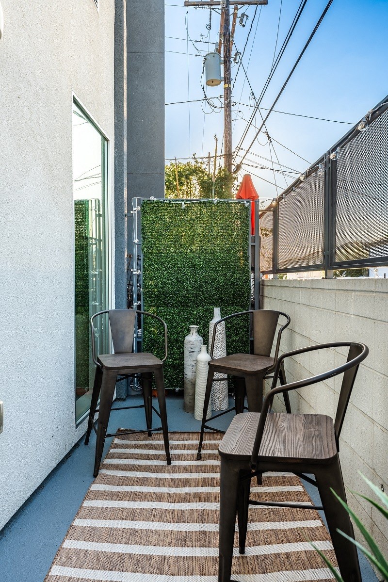 Balcony And Patio at Lido Apartments - 4025 Grandview, California, 90066