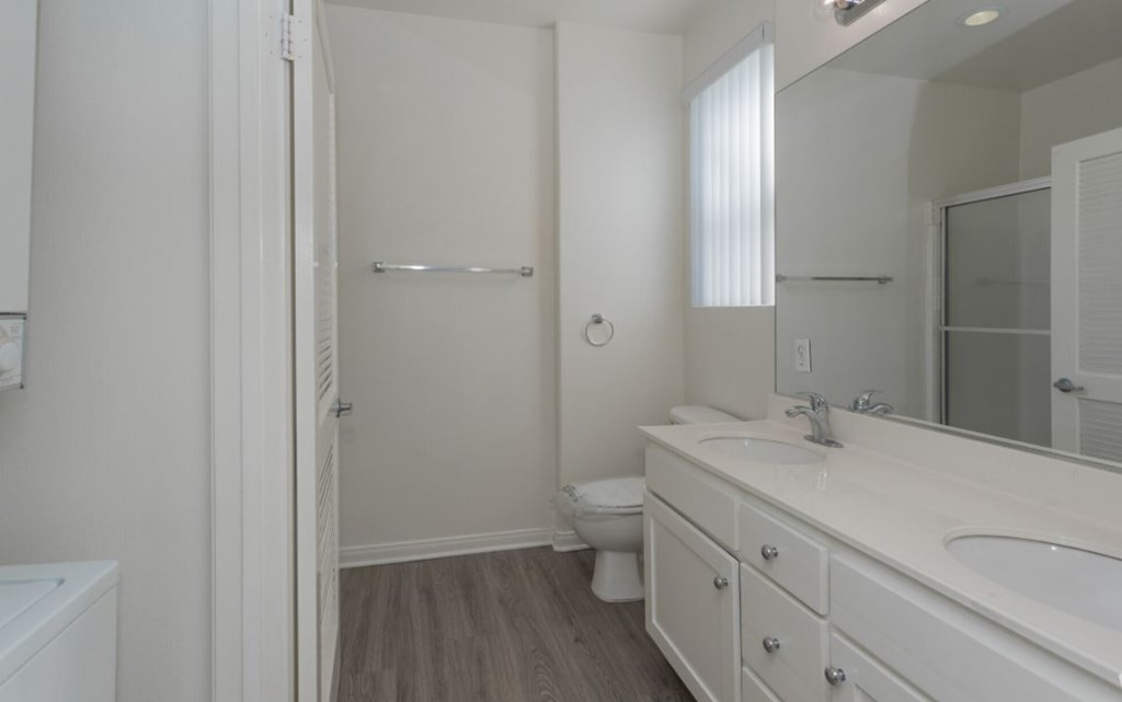 Luxurious Bathrooms at 7393 West Manchester Avenue, California, 90045