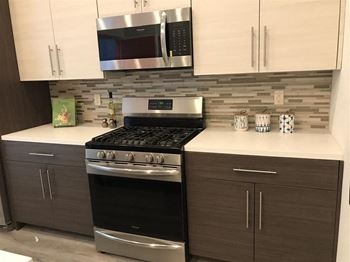 Stainless Steel Appliances at Lido Apartments - 4025 Grandview, Culver City